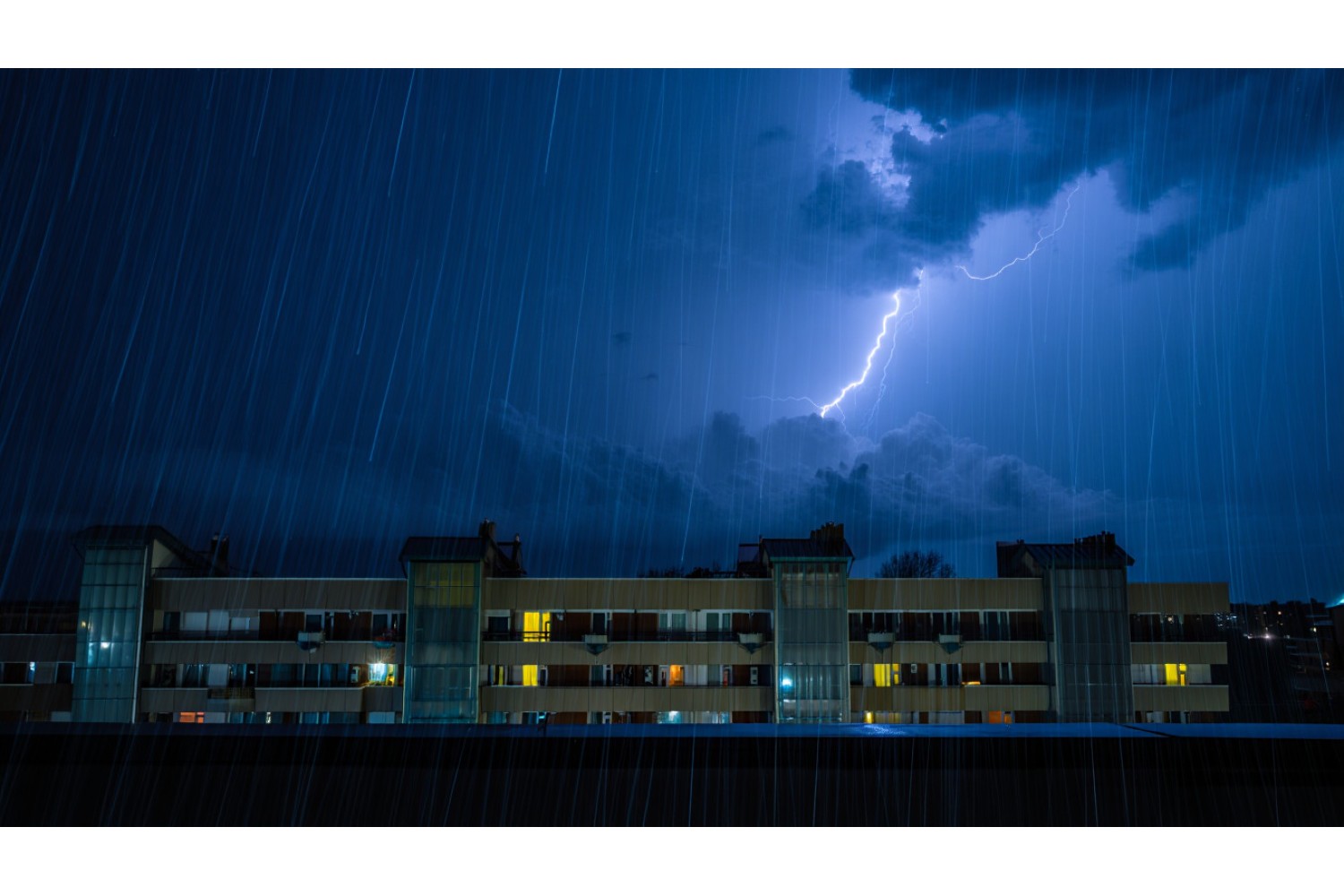 Можно ли включать кондиционер во время грозы? Полное руководство для жителей Бреста